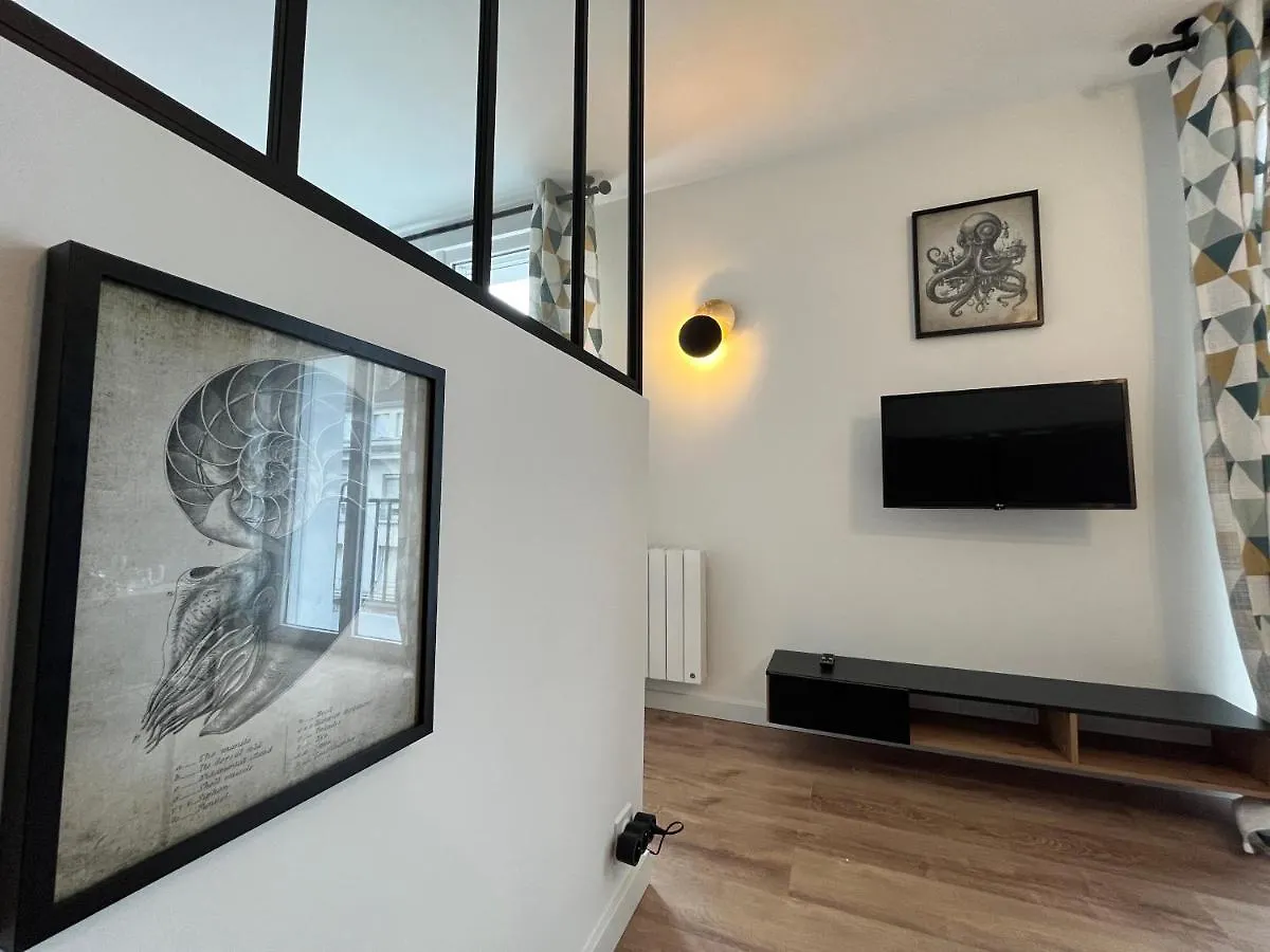 Studio Jules Verne - Hyper Centre Lorient 0*,  France